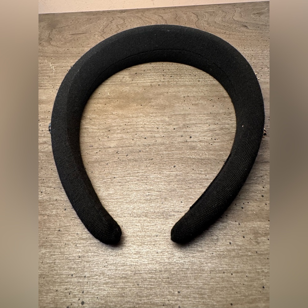Black Headband with Gold Bee Accents - Picture 3 of 3